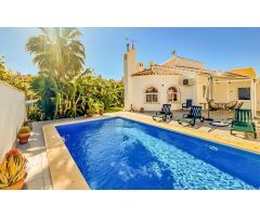 Chalet en Venta en La Florida, Alicante