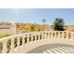 Chalet en Venta en La Florida, Alicante