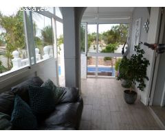 Chalet en Venta en Playa Flamenca, Alicante
