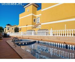 Casa de Pueblo en Venta en Villamartín, Alicante