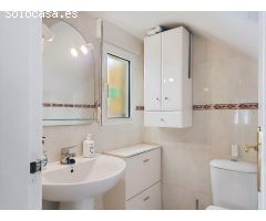 Casa de Pueblo en Venta en Villamartín, Alicante