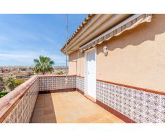 Chalet en Venta en Punta Prima, Alicante