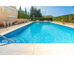 Chalet en Venta en Punta Prima, Alicante