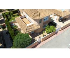 Chalet en Venta en Punta Prima, Alicante