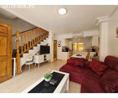Casa de Pueblo en Venta en Cabo Roig, Alicante