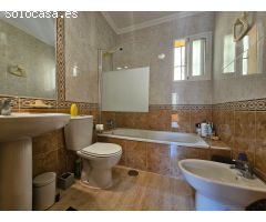 Casa de Pueblo en Venta en Cabo Roig, Alicante