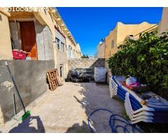 Chalet en Venta en San Miguel de Salinas, Alicante