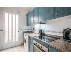 Casa de Pueblo en Venta en Villamartín, Alicante