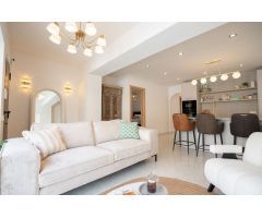 Villa de Lujo en Venta en Playa Flamenca, Alicante