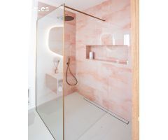 Villa de Lujo en Venta en Playa Flamenca, Alicante