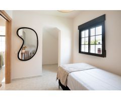 Villa de Lujo en Venta en Playa Flamenca, Alicante