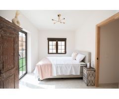 Villa de Lujo en Venta en Playa Flamenca, Alicante