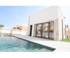 Villa de Lujo en Venta en Playa Flamenca, Alicante