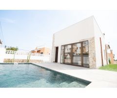 Villa de Lujo en Venta en Playa Flamenca, Alicante