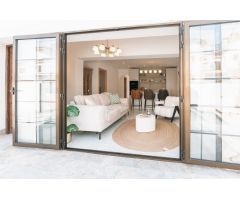 Villa de Lujo en Venta en Playa Flamenca, Alicante