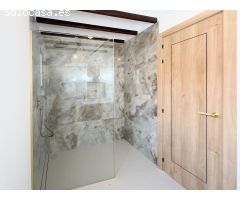Villa de Lujo en Venta en Playa Flamenca, Alicante