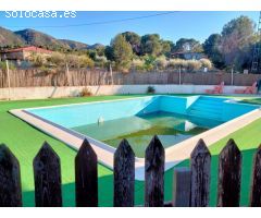 Villa en Venta en Hondón de las Nieves, Alicante