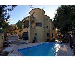 Villa en Venta en Orihuela Costa, Alicante