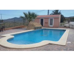 Villa en Venta en Hondón de los Frailes, Alicante