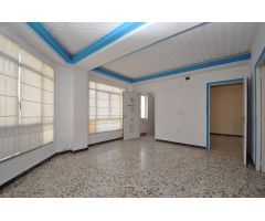 Apartamento en Venta en Pinoso, Alicante