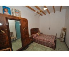 Casa en Venta en Hondón de las Nieves, Alicante