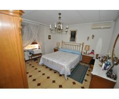 Casa en Venta en Petrer, Alicante