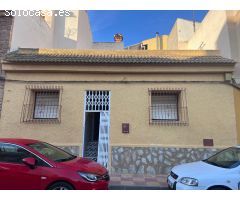Casa en Venta en Jacarilla, Alicante