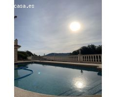 Villa en Venta en la Nucia, Alicante