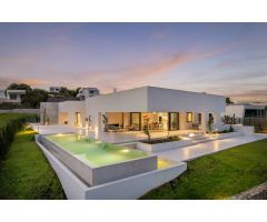Villa en Venta en San Miguel de Salinas, Alicante