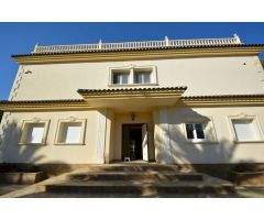 Villa en Venta en Cabo Roig, Alicante