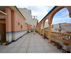 Villa en Venta en Guardamar del Segura, Alicante