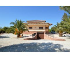 Villa en Venta en Barrio Viejo de Callosa de Segura, Alicante
