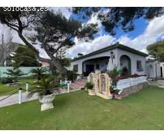 Villa en Venta en Orihuela Costa, Alicante