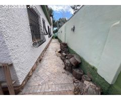 Villa en Venta en Orihuela Costa, Alicante