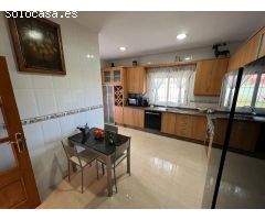Villa en Venta en Orihuela Costa, Alicante