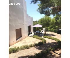 Fantástica villa independiente de 3 dormitorios en Las Colinas
