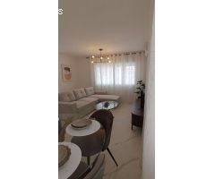 Fantástica villa completamente reformada con piscina privada y apartamento independiente.