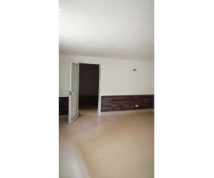 Fantástica villa completamente reformada con piscina privada y apartamento independiente.