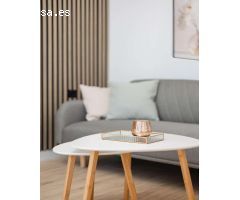 ¡Gran inversión! Casa reformada a solo 600 m de la playa en Torrevieja.