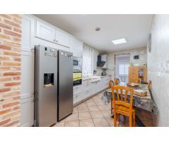 ¡Gran oferta! Amplia villa con piscina privada en Los Dolses/La Zenia.
