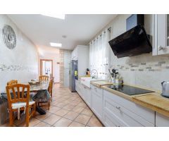 ¡Gran oferta! Amplia villa con piscina privada en Los Dolses/La Zenia.