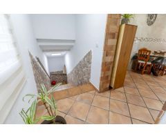 ¡Gran oferta! Amplia villa con piscina privada en Los Dolses/La Zenia.