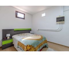 ¡Gran oferta! Amplia villa con piscina privada en Los Dolses/La Zenia.