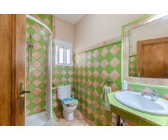 ¡Gran oferta! Amplia villa con piscina privada en Los Dolses/La Zenia.