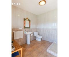 ¡Gran oferta! Amplia villa con piscina privada en Los Dolses/La Zenia.