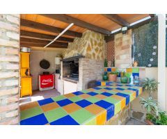 ¡Gran oferta! Amplia villa con piscina privada en Los Dolses/La Zenia.