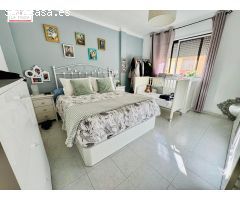 PISO 3 HABITACIONES CON TERRAZA CERCA DEL CENTRO