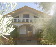 MAGNIFICA CASA DE DOS PLANTAS EN EL RINCONCILLO