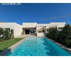 Villa de Lujo en Venta en Algorfa, Alicante
