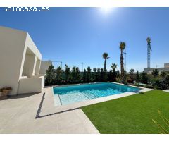 Villa de Lujo en Venta en Algorfa, Alicante